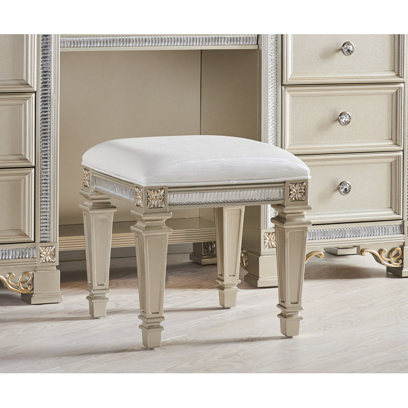 House of Hampton® Skaggs 19'' Tall Vanity Stool & Reviews Wayfair